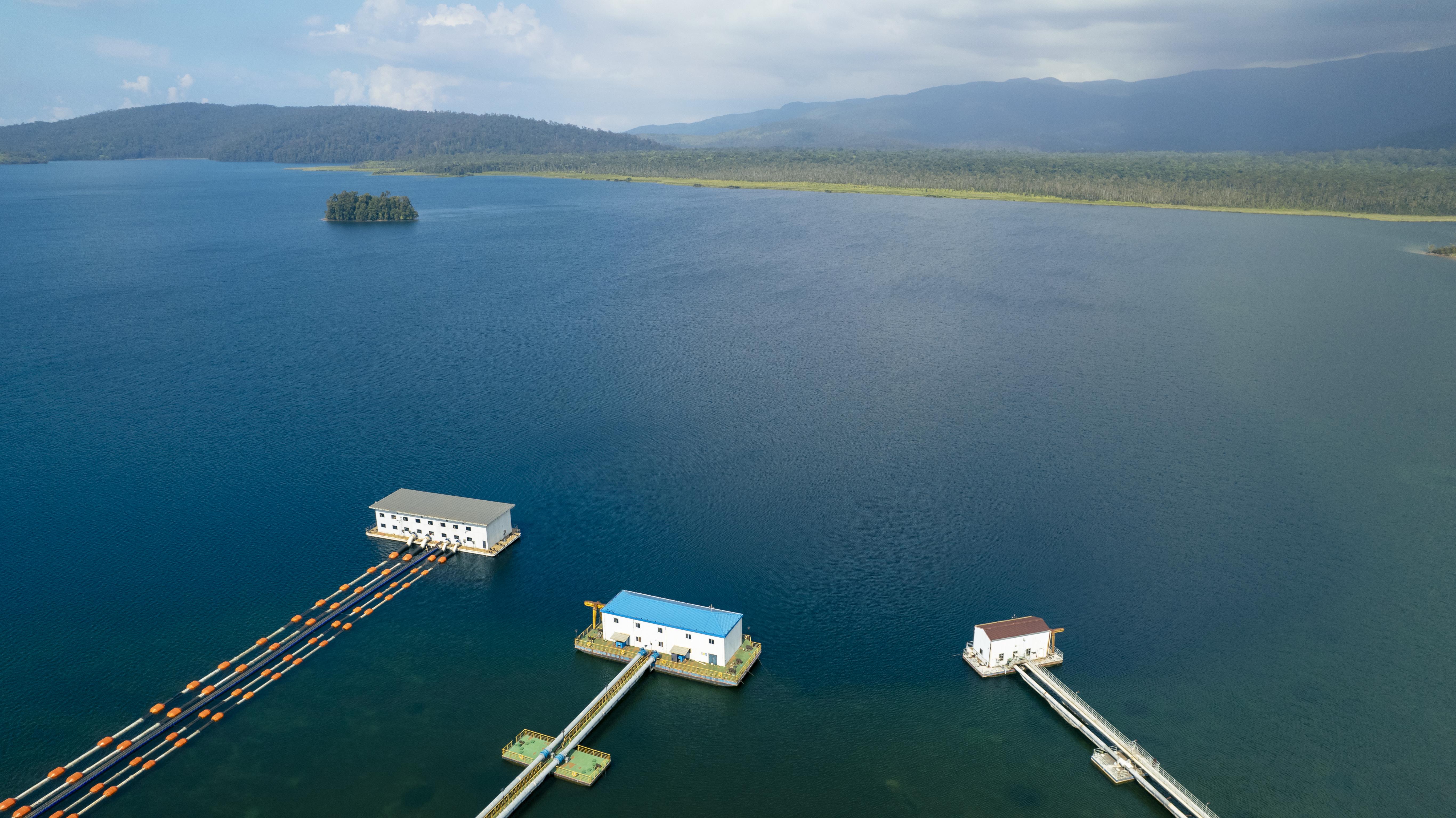 Aerial danau karo